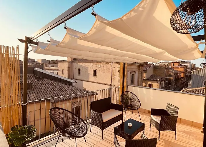 Gold In Centro - Privitera & Apartament *